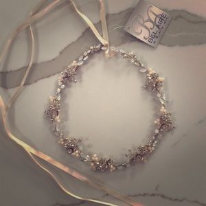 Bel Aire Bridal 6873 headpiece